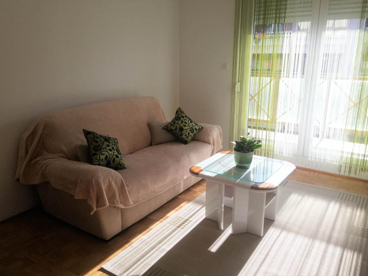 Apartman Kika Apartment *